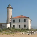 아파트 Homely One Bedroom Flat With Side Sea View *